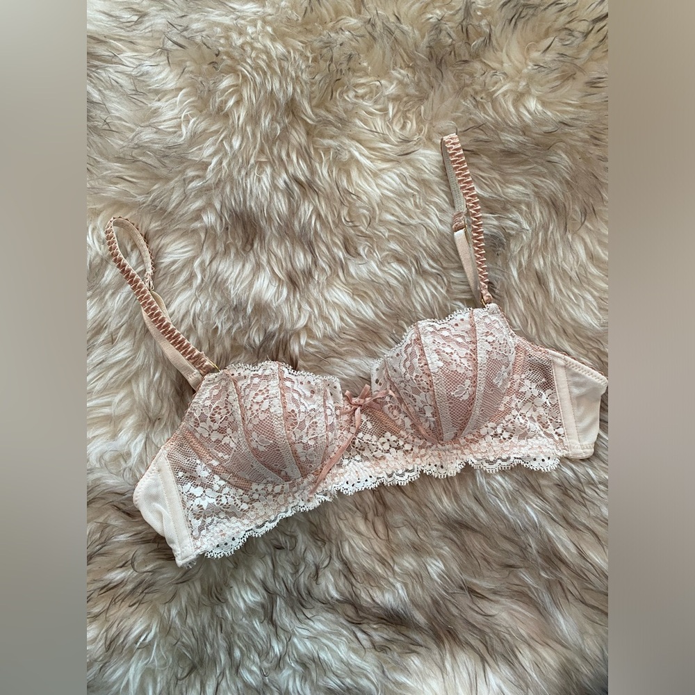 Delicate Lace Luxury Elle Macpherson Lingerie Bra